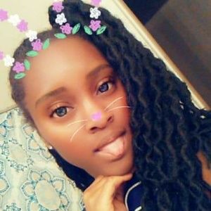 Meet your Posher, Tiambi